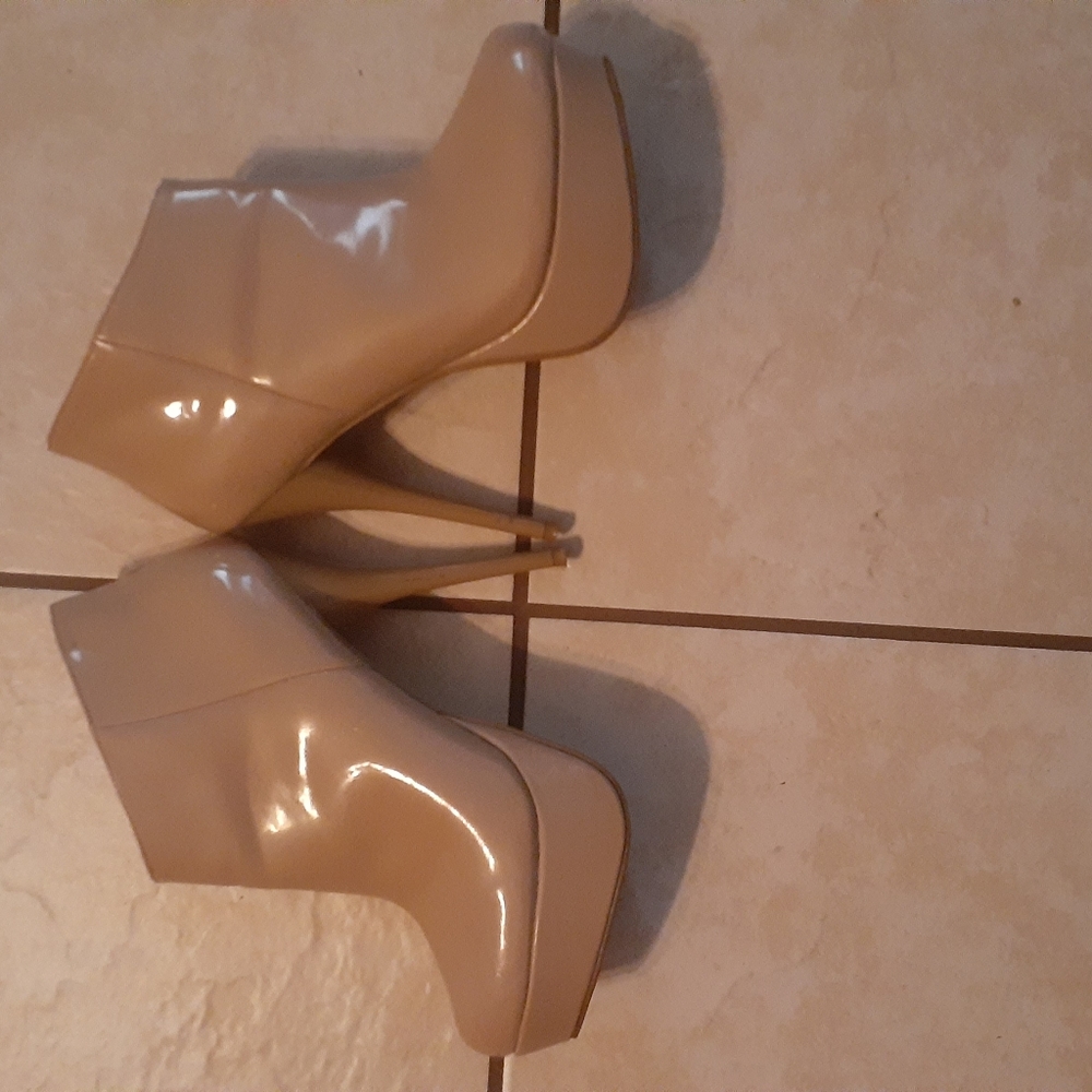 Pump heels - Picture 8 of 9